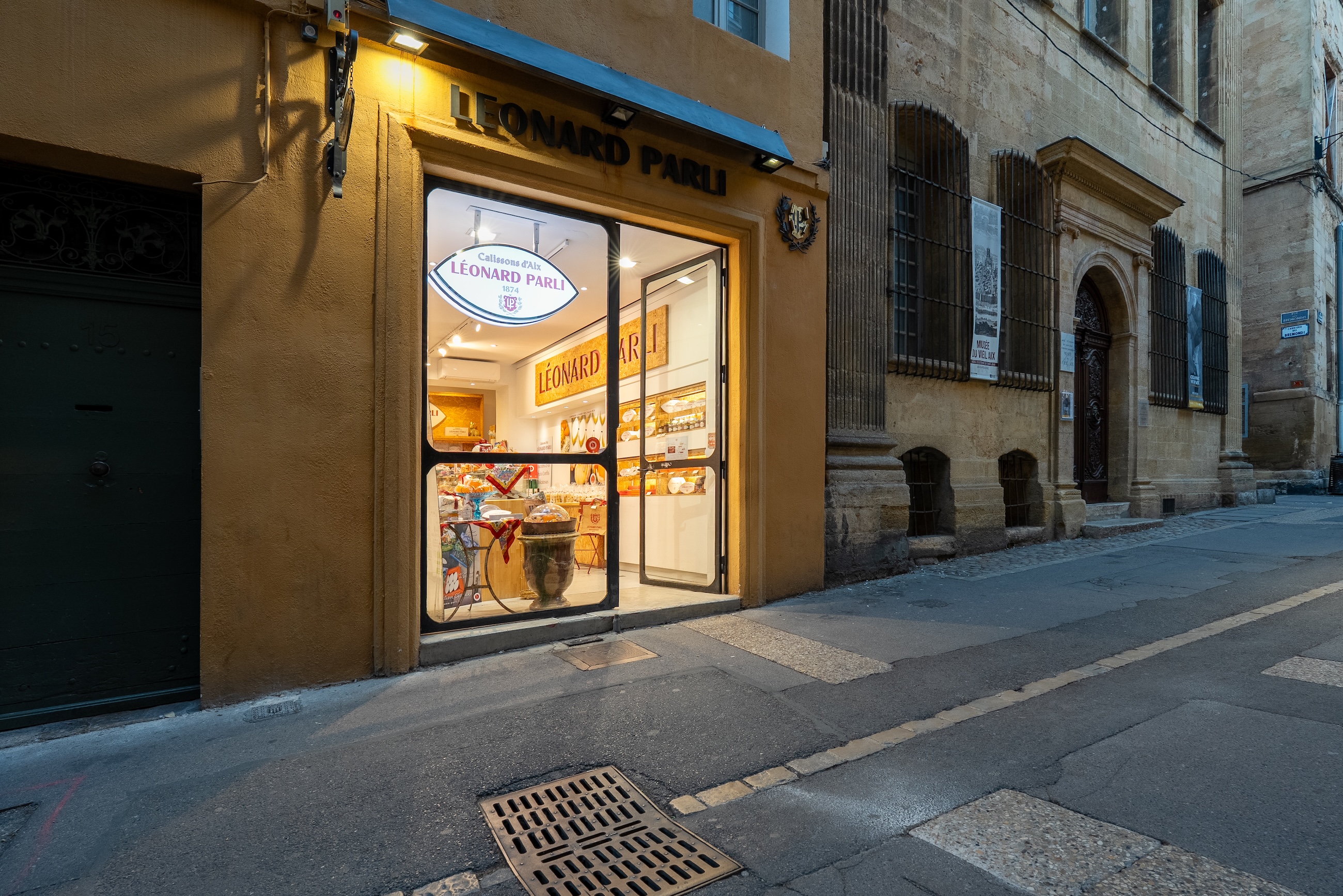 Confiserie Léonard Parli - La boutique Aix-Cathédrale — photo 3