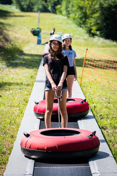 Tubing et tapis remonte-pente