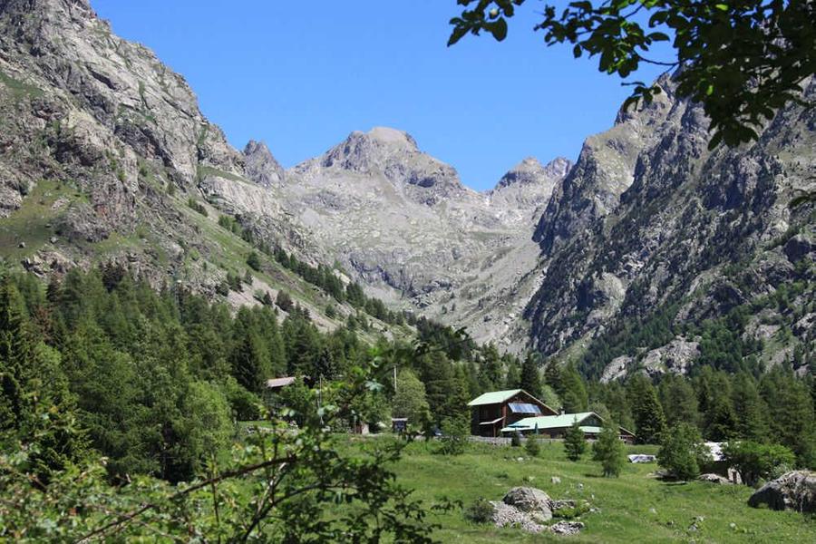 Le Relais des Merveilles dans le paysage