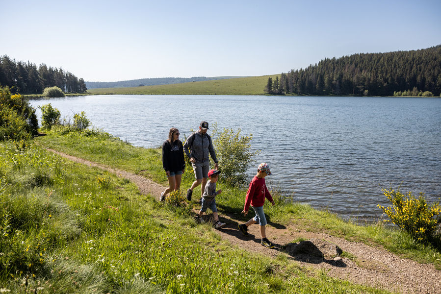 Le lac de Servières