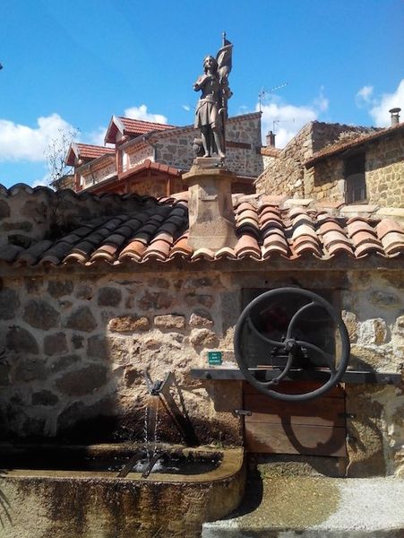 Fontaine Jeanne dArc (Saint-Jeure-dAy,Ardèche), Historic 