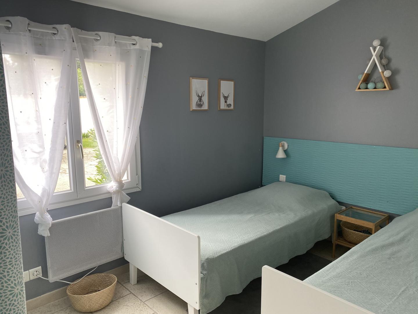 Les Bressières, Sénas - photo 2