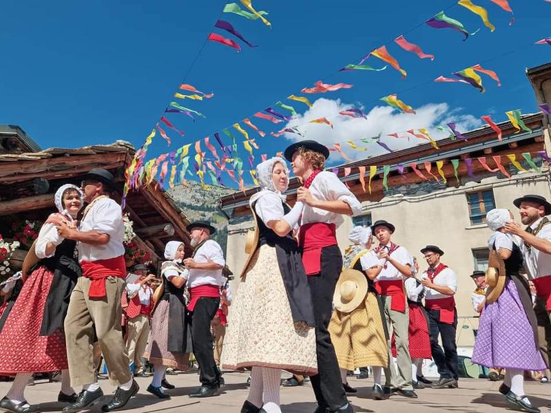 Soirée Folklore International_Sisteron