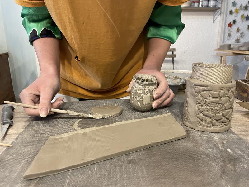 Visite de l'atelier des Terres Brunes de Laura Ghaninejad - Journées Européennes des Métiers d'Art_Romans-sur-Isère