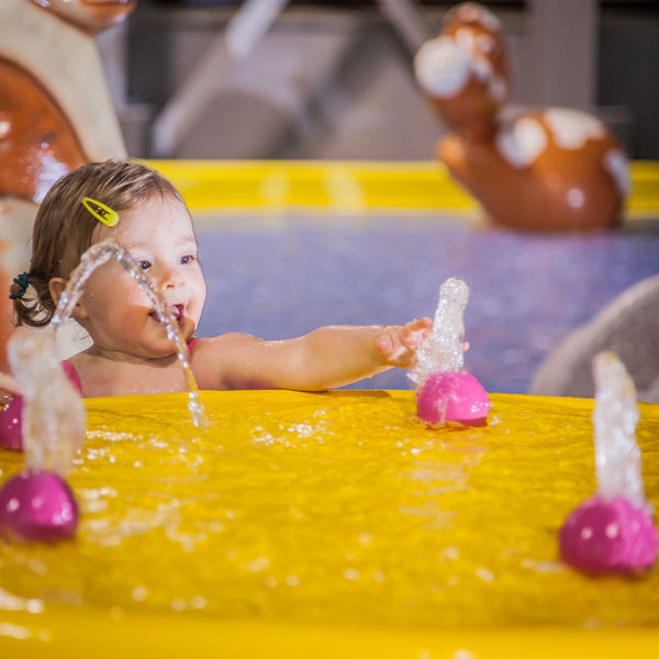 Indoor paddling pool