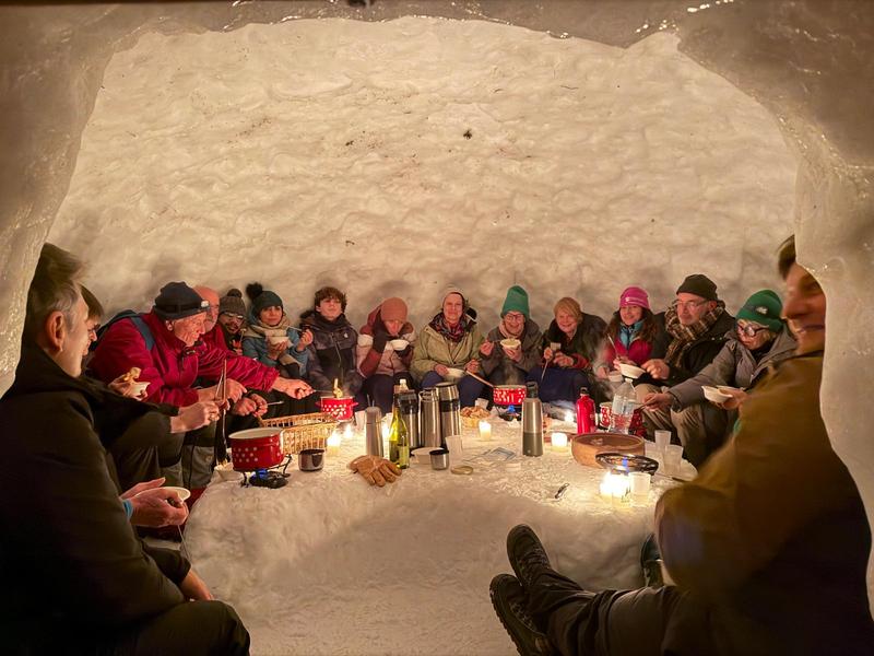 Fondue in de iglo en sneeuwschoenavontuur