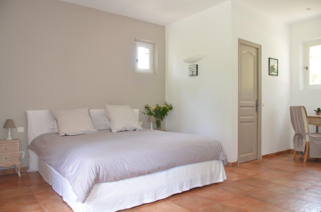 La Bastide de l'aube, Saint-Marc-Jaumegarde - photo 2