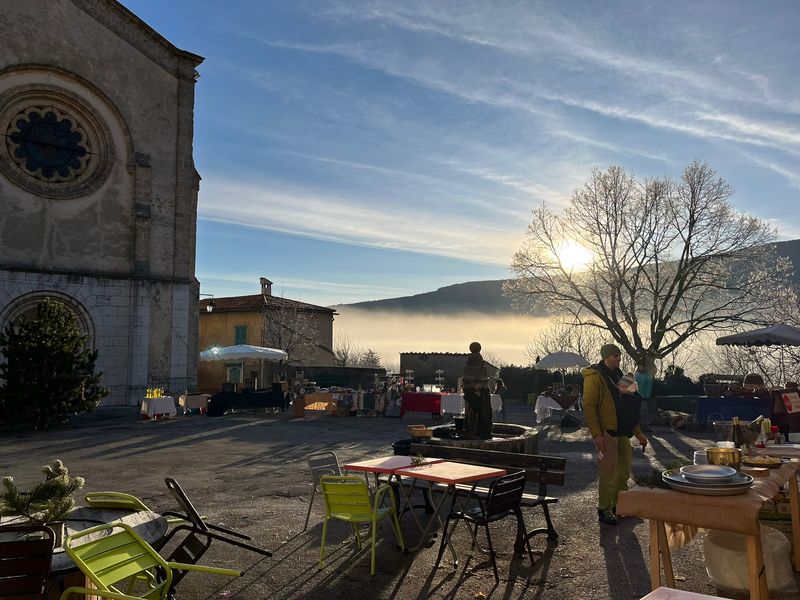 Marché de Noël Le 22 déc 2024