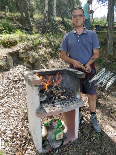 Point barbecue au lac de pêche de Sollières Point barbecue au lac de pêche de Sollières