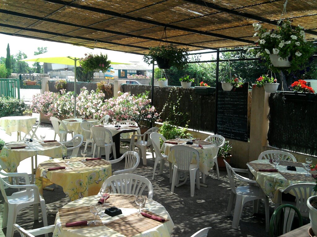 La cantine de Tina - photo 2