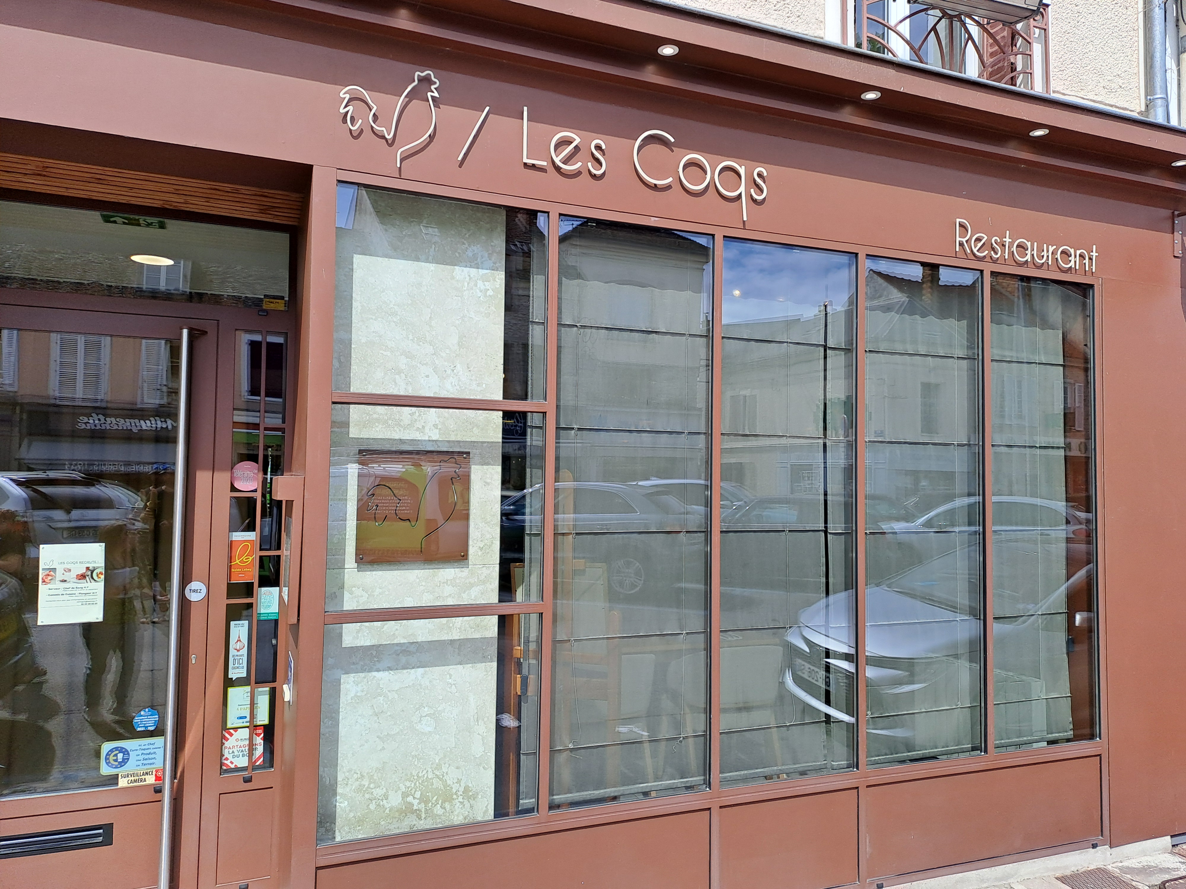 Les Coqs_Milly-la-Foru00eat