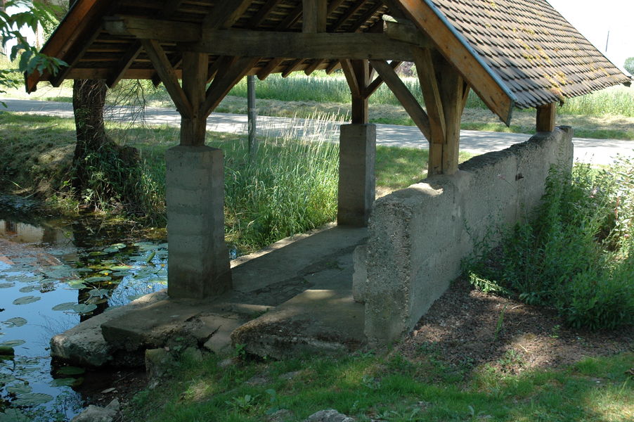 Lavoir Le Bouchage - OTSI Morestel