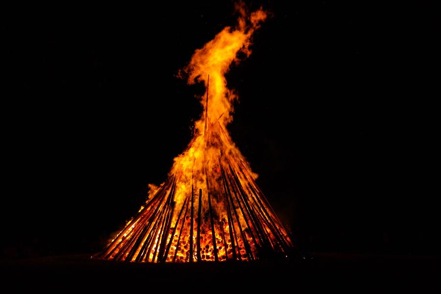 - © Pixabay Feu de la St Jean - © Pixabay
