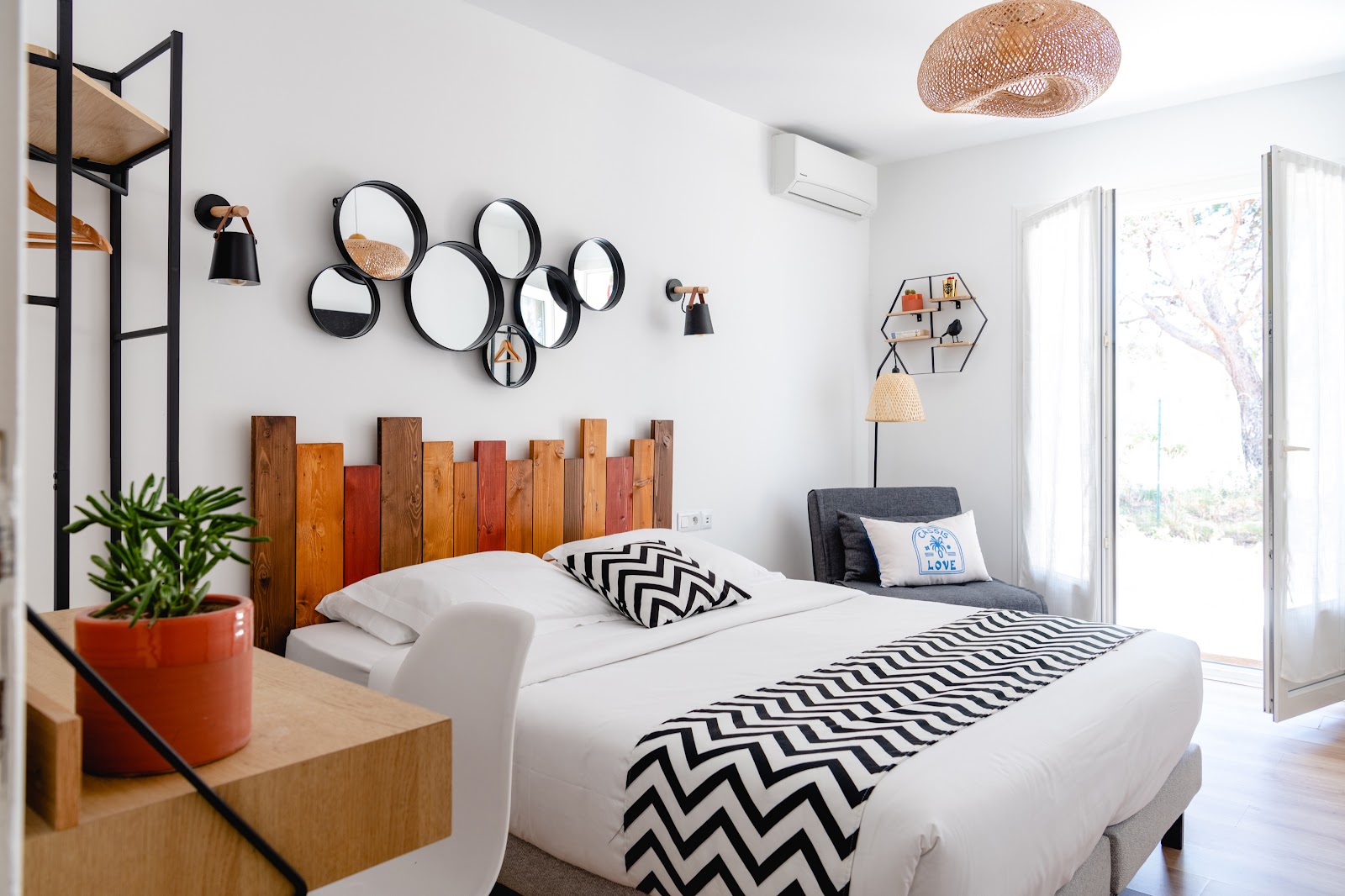 Hôtel Les Volets Rouges - Cassis - photo 2