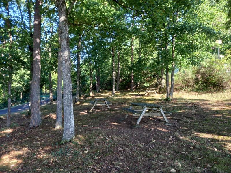 Aire de pique-nique de Hurongues_Pomeys