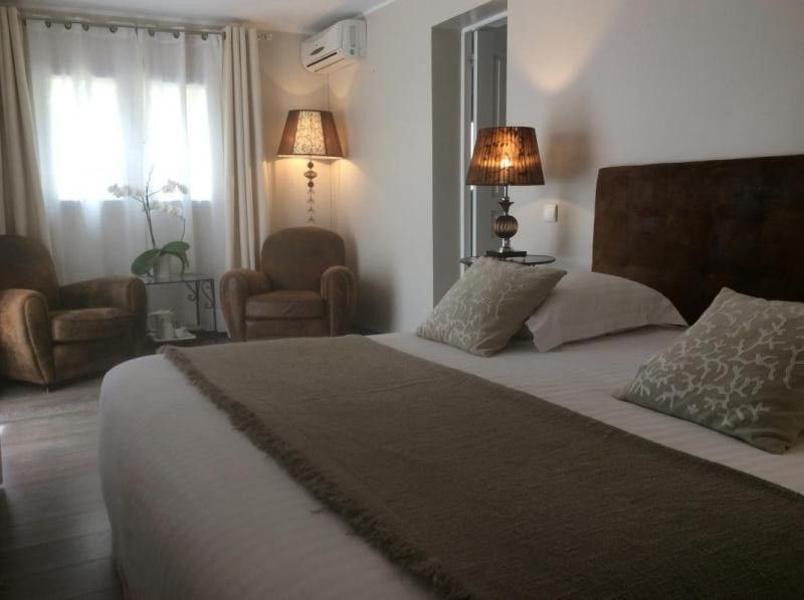 Chambre d hôte Villa Kilauea-Chambre Rose-Nice-Gîtes de France Alpes-Maritimes