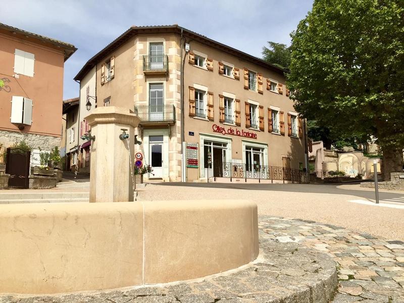 La Fontaine Arts et Vins