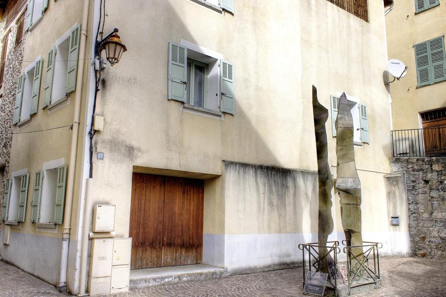 Gîte L'Armourier 1-La façade-Saint-Sauveur-sur-Tinée-Gîtes de France des Alpes-Maritimes