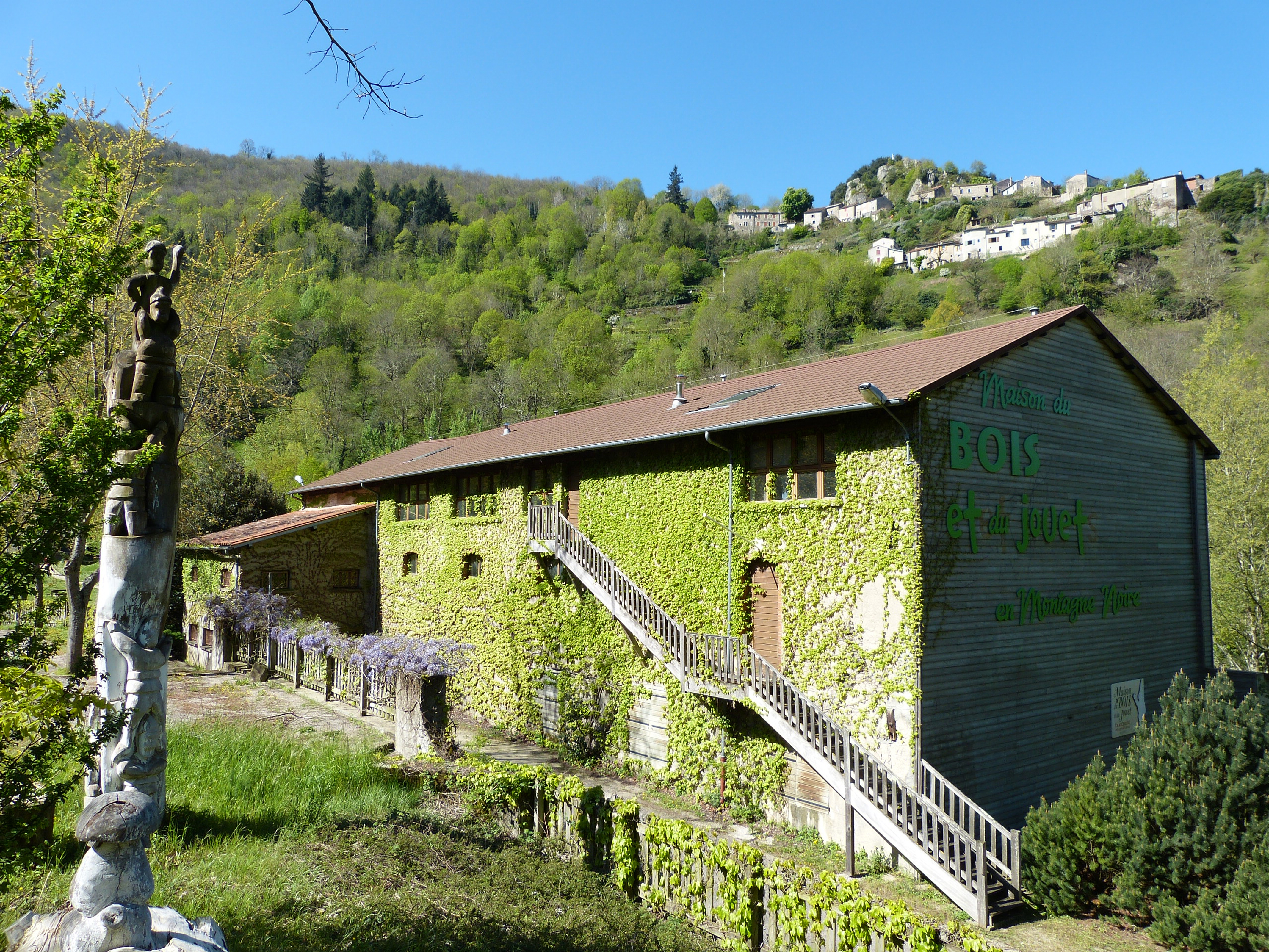 Maison Bois Jouet Mazamet