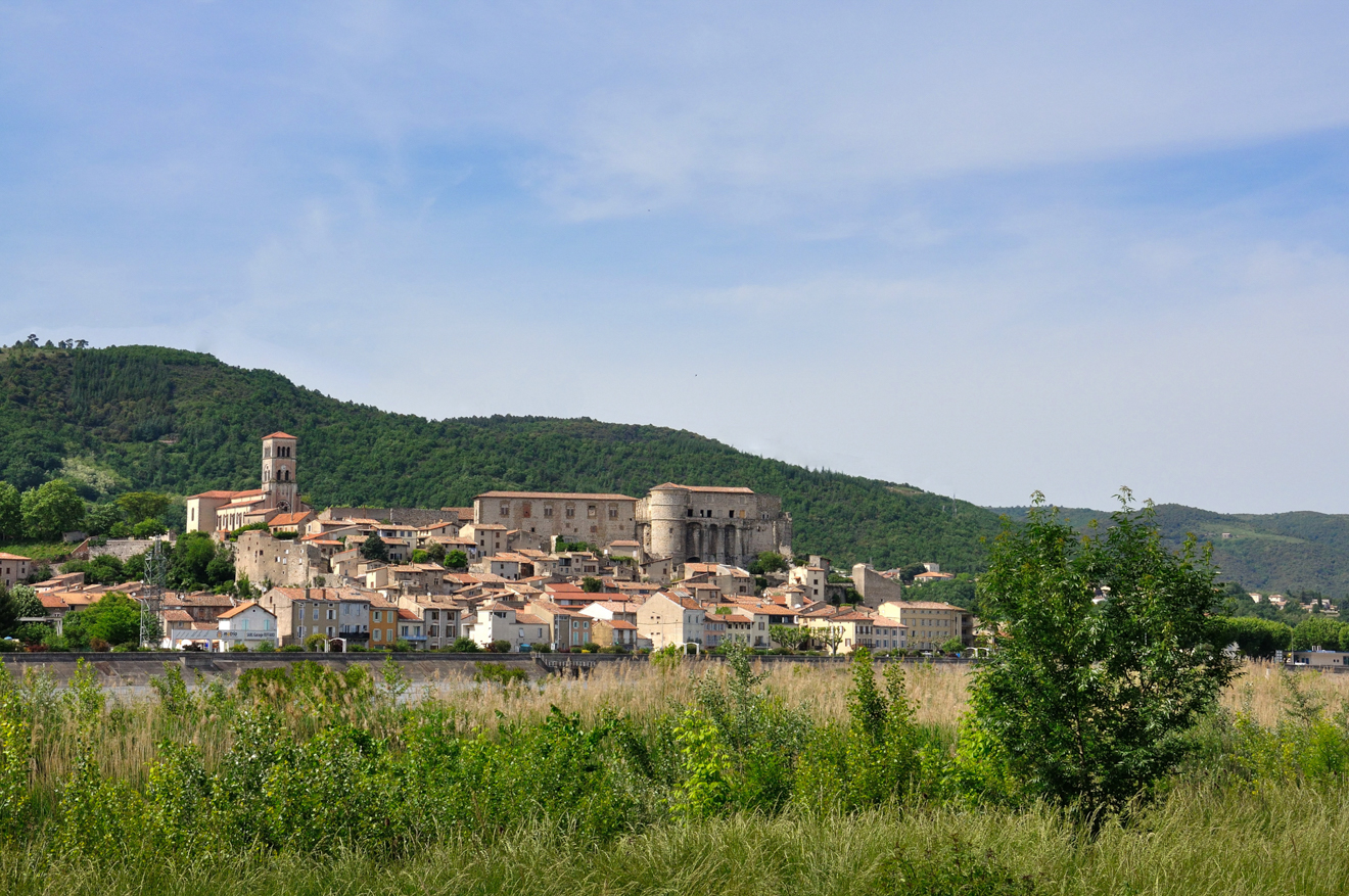 Take a bike ride along the foot and cycle paths : ViaRhôna from La Voulte-sur-Rhône to Le Pouzin