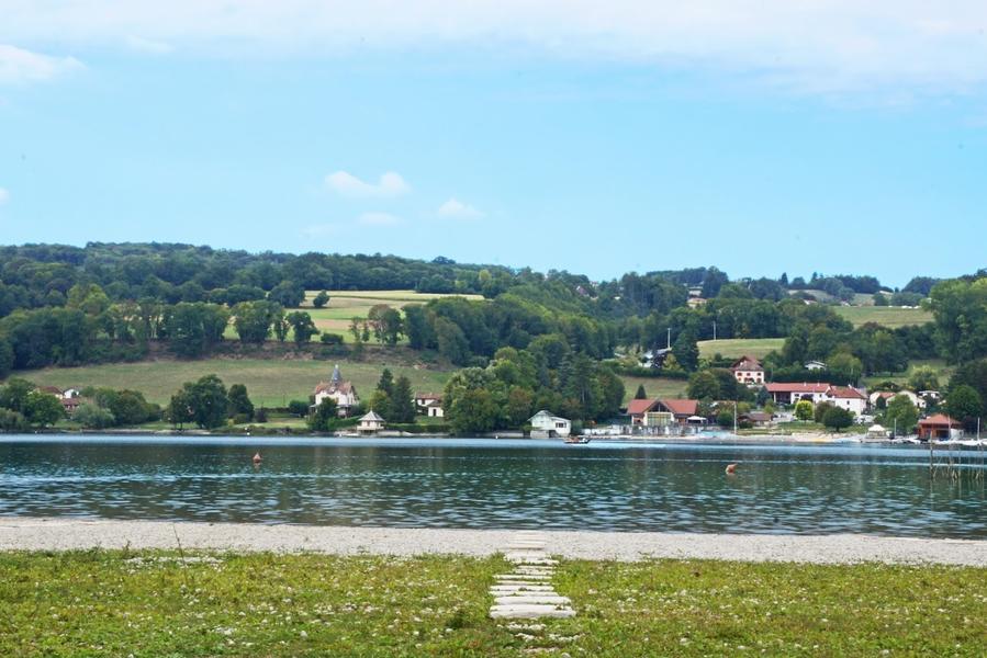 Plage de Montferrat pas japonais accès baignade
