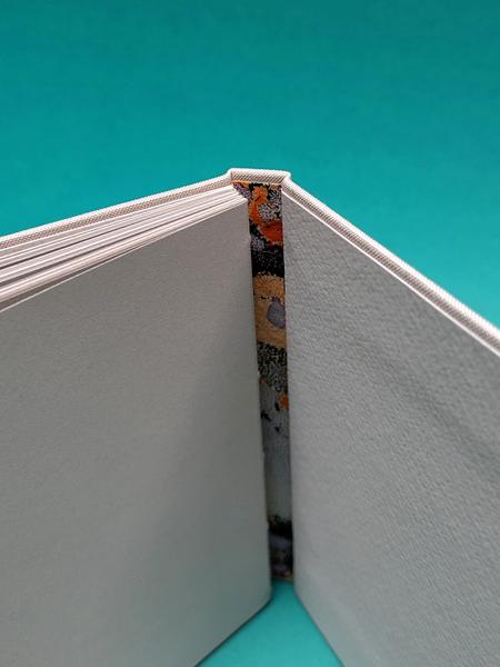 Atelier dinitiation à la reliure suisse