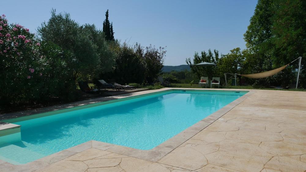 Piscine partagée