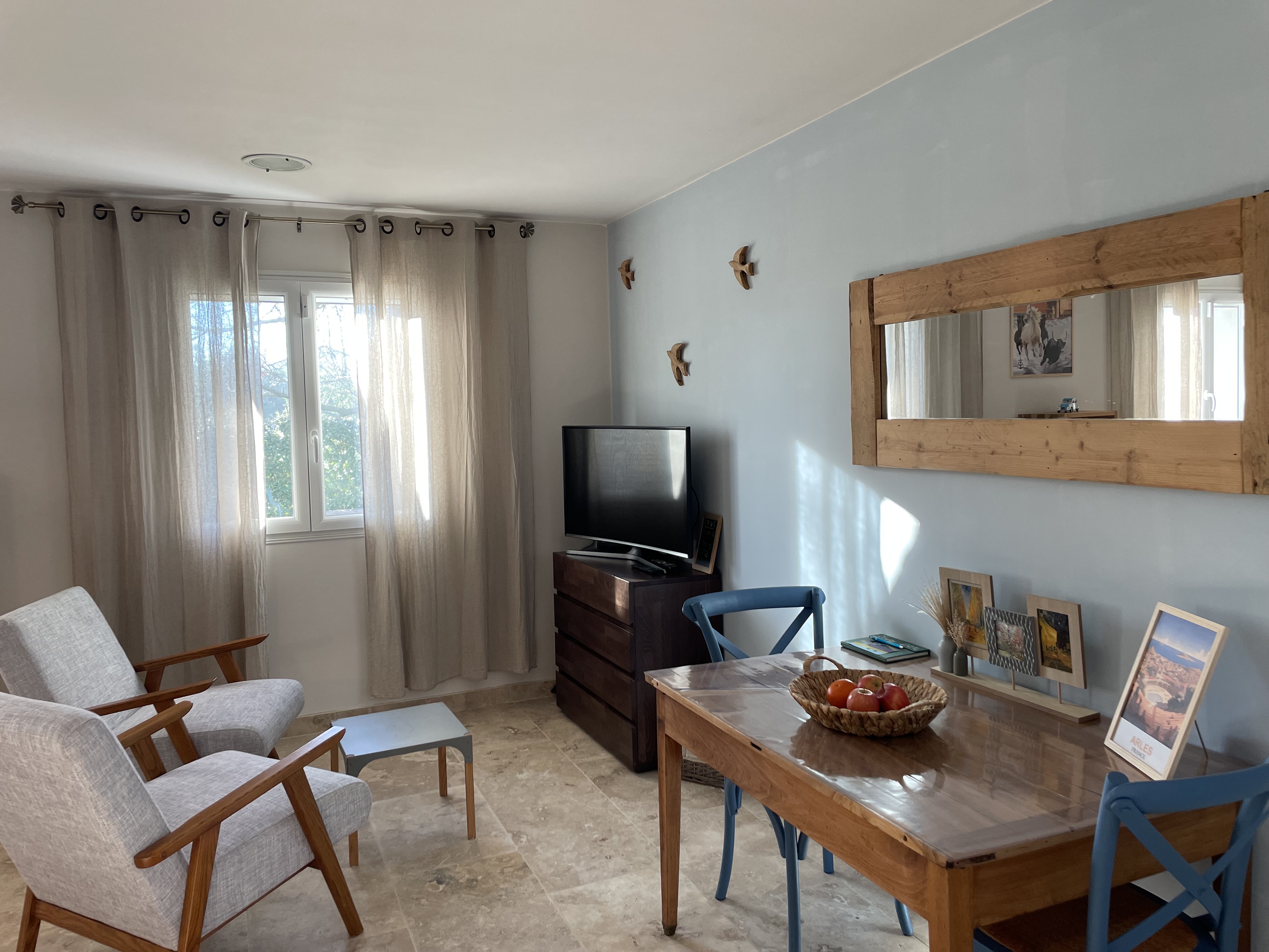 90305f9f9ced0bfe81506a699ab15e94