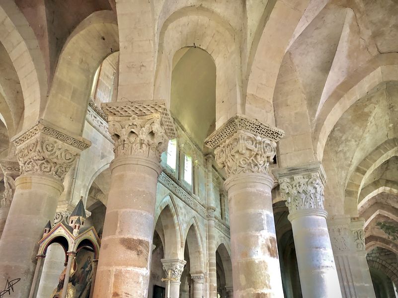 Eglise de Saint-Menoux