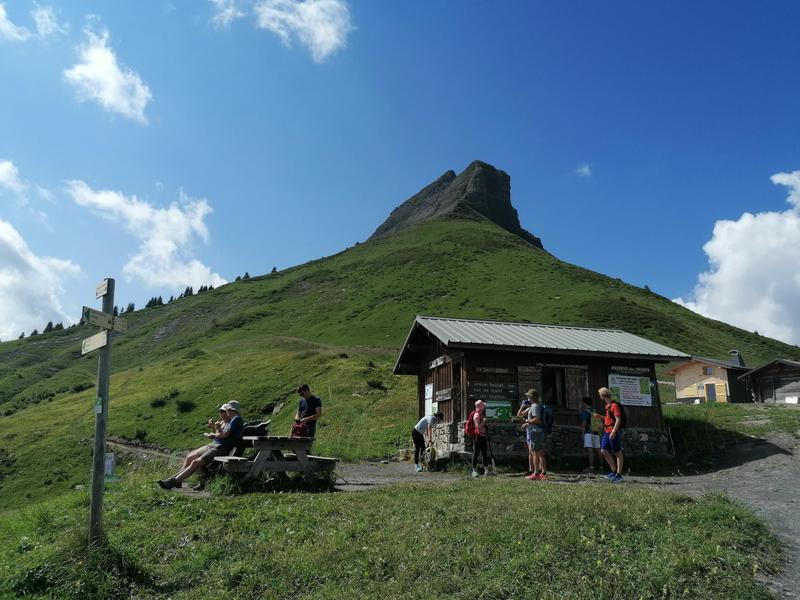 Grand Croisse Baulet depuis le Refuge – sentier pédestre_Cordon
