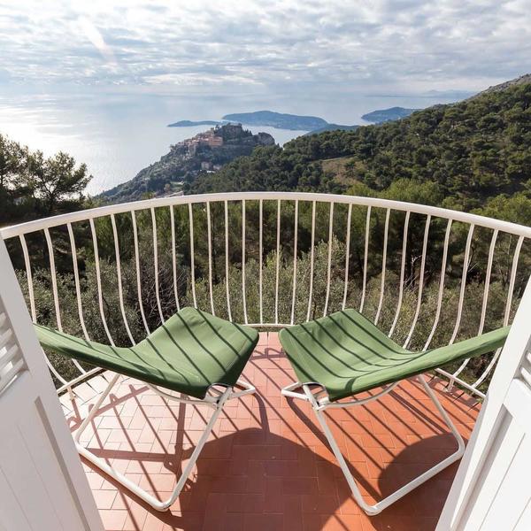 Chambre d hôte Domaine Pins Paul-Balcon Suite Saint Hospice-Eze-Gîtes de France Alpes-Maritimes