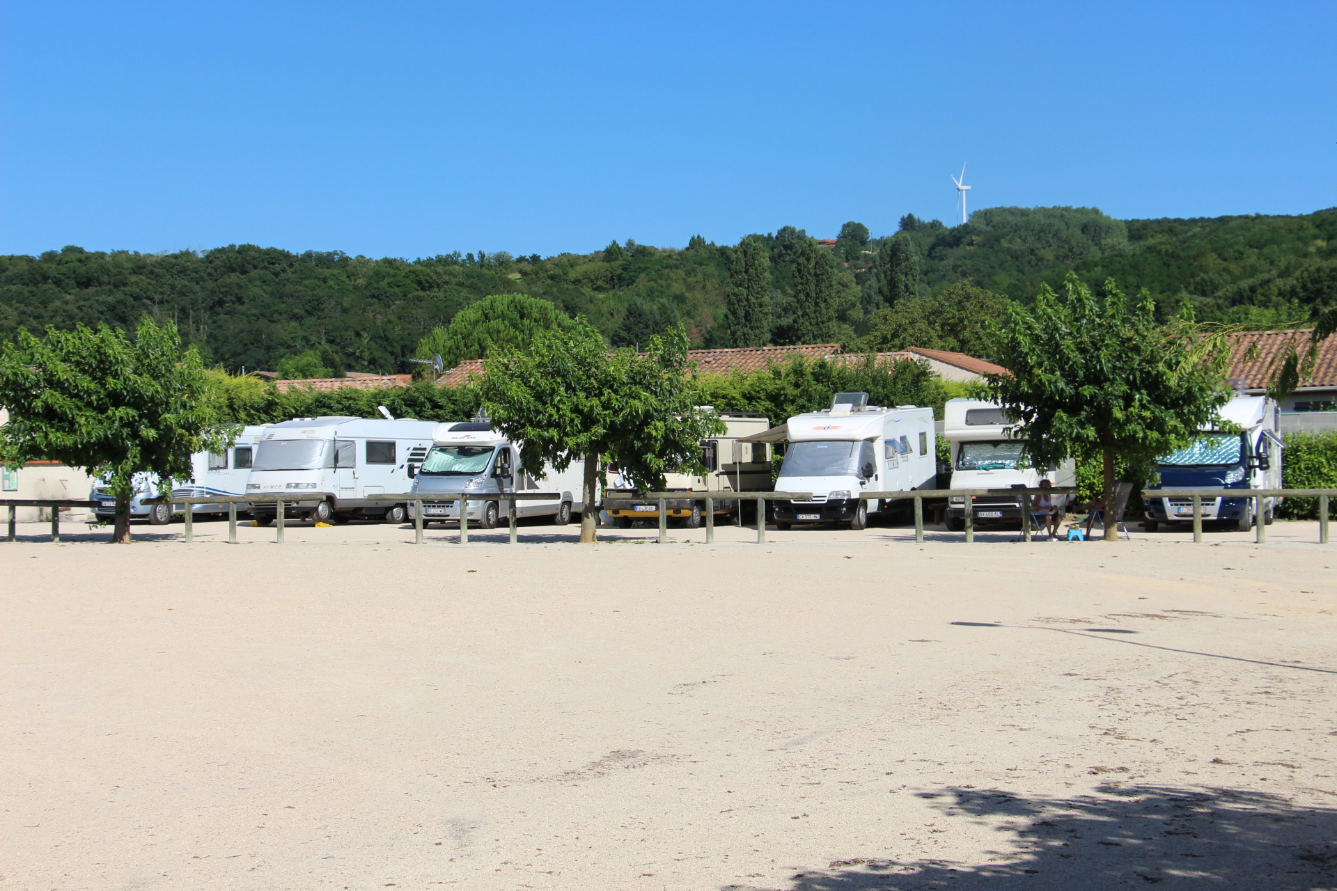 Aire Camping-Cars de Beausemblant — photo 4