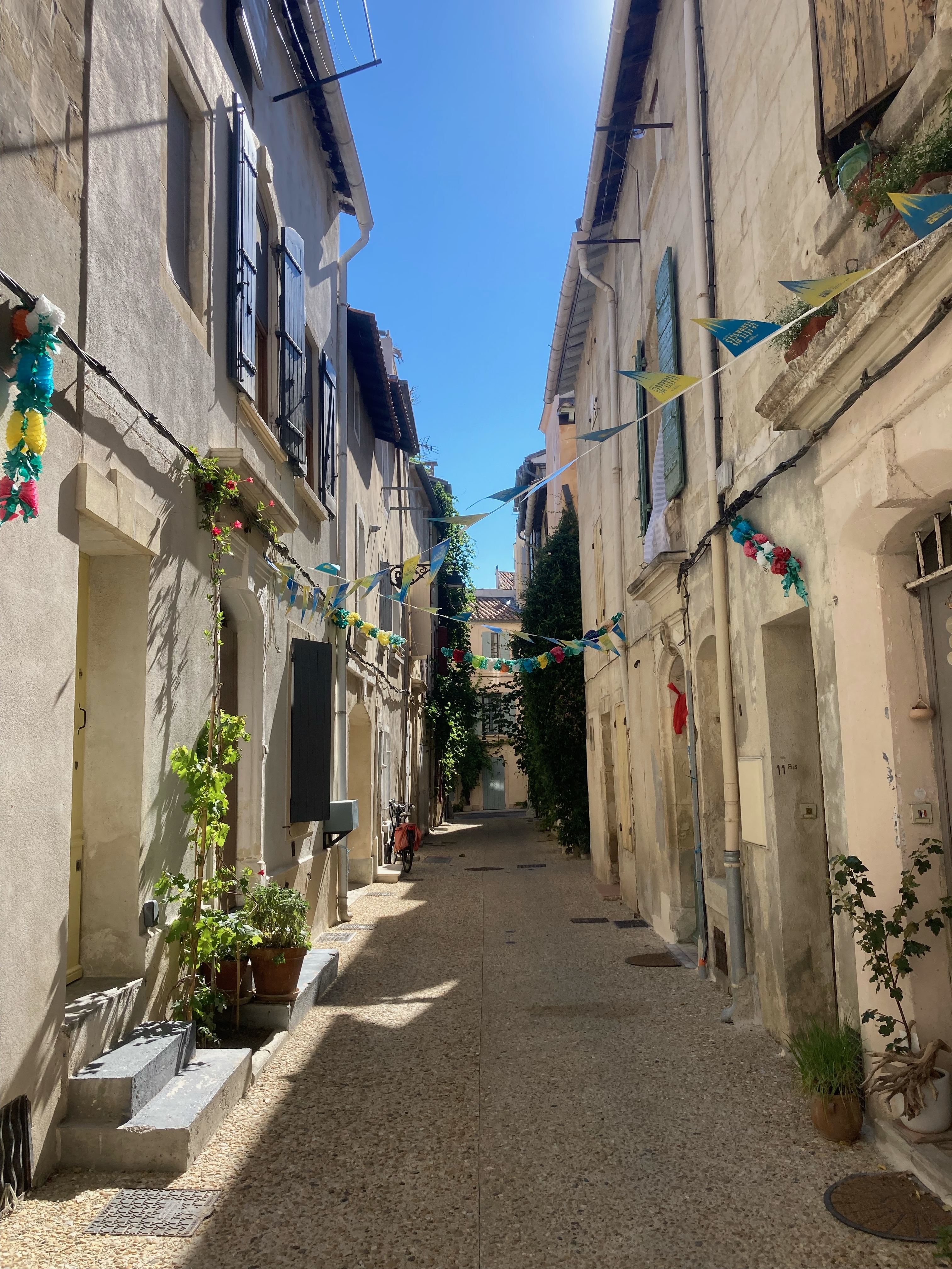 Le patio des Arènes