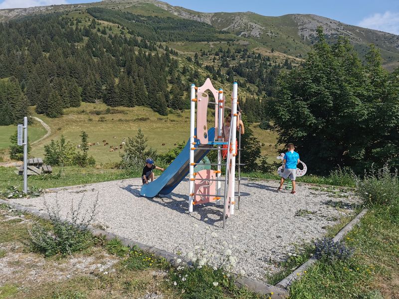 Aire de Jeux de St Honoré 1500