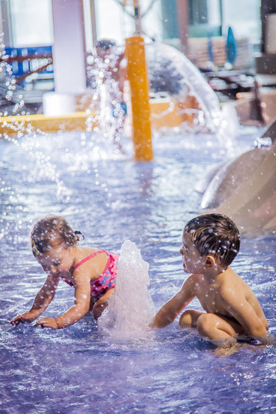 Indoor paddling pool