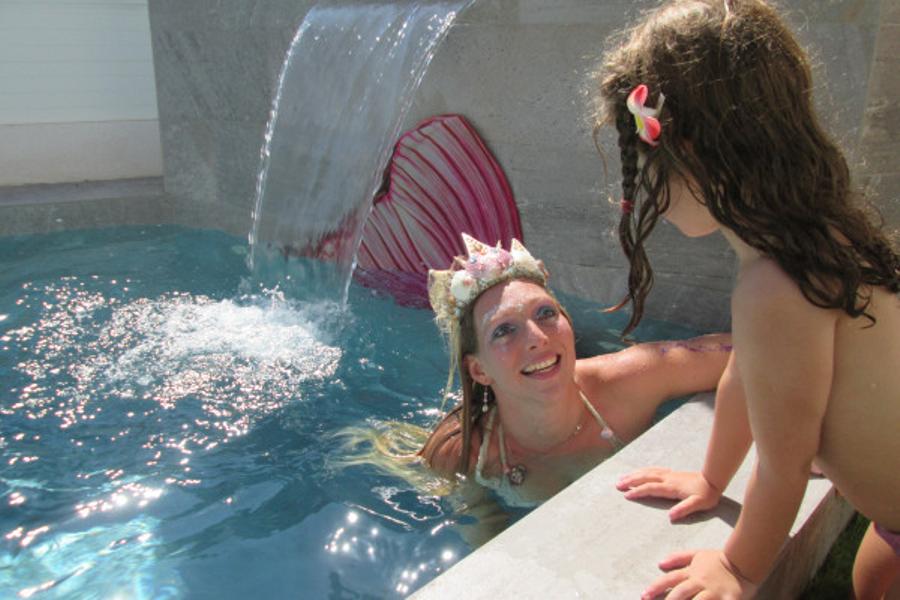 Show aquatique avec Freya la sirène