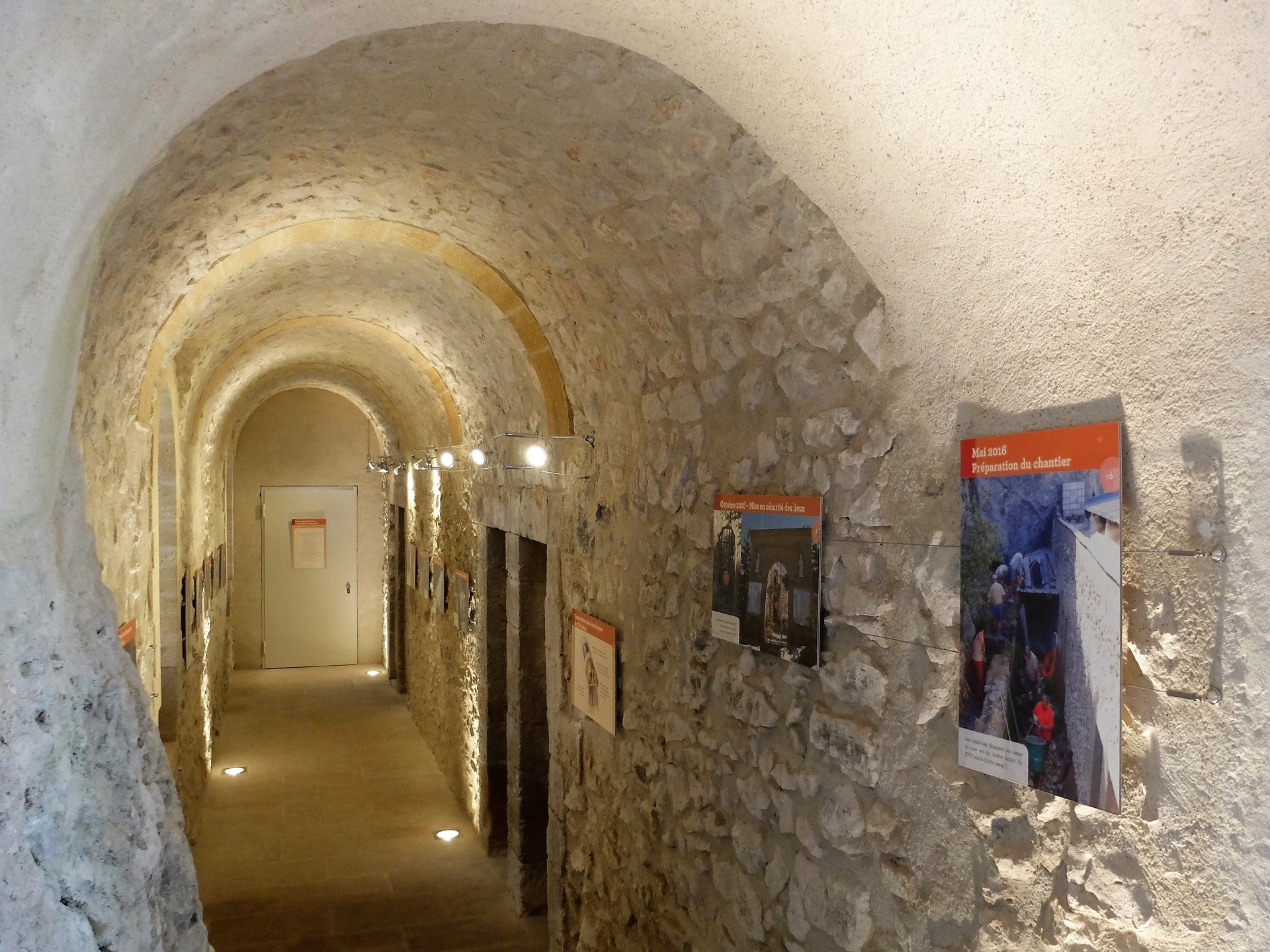 Prieuré Sainte-Victoire, Vauvenargues - photo 4