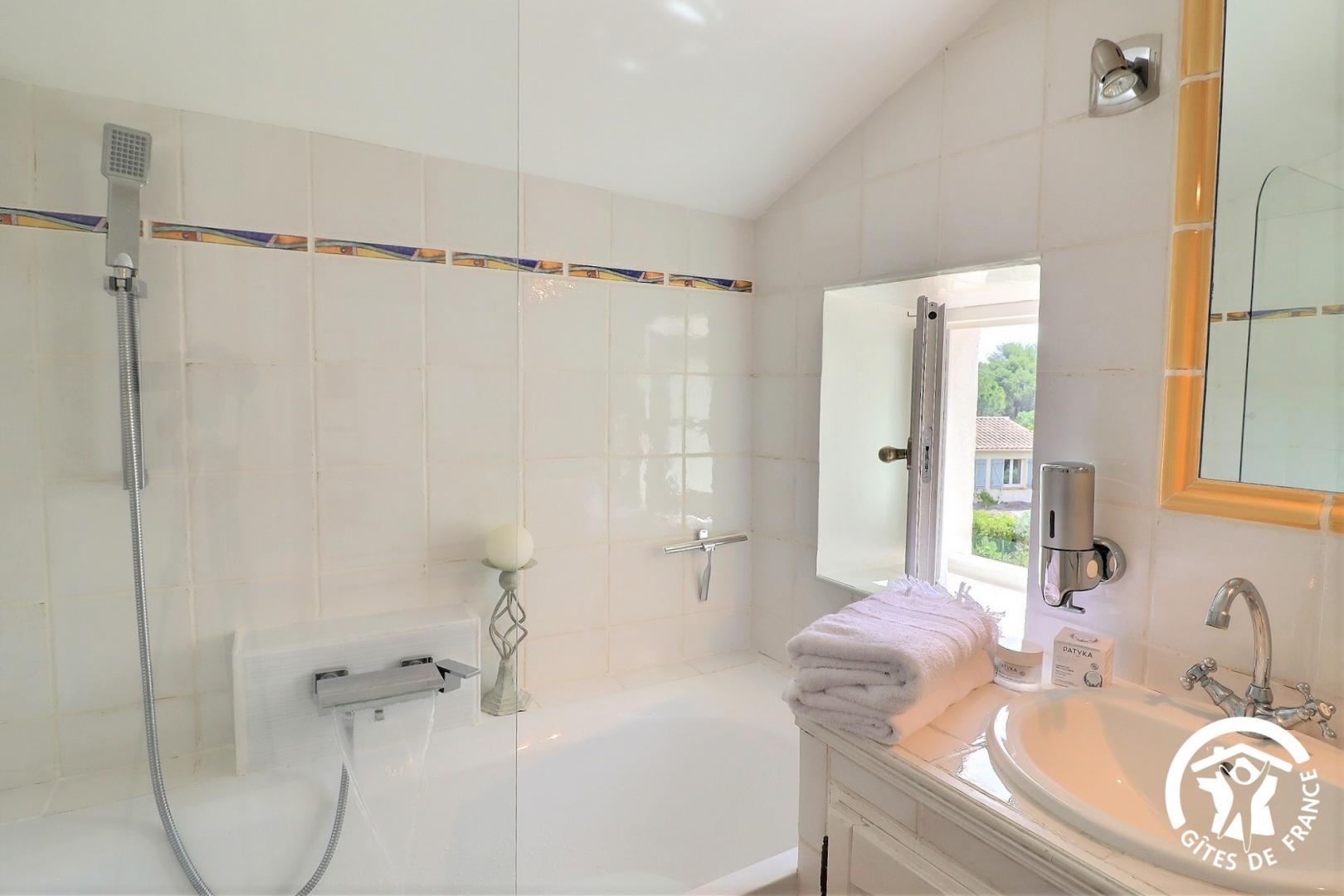 L'Île aux Fleurs, Ventabren - photo 9