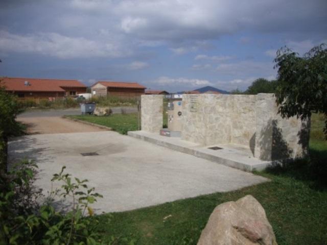 Aire et borne services camping-car