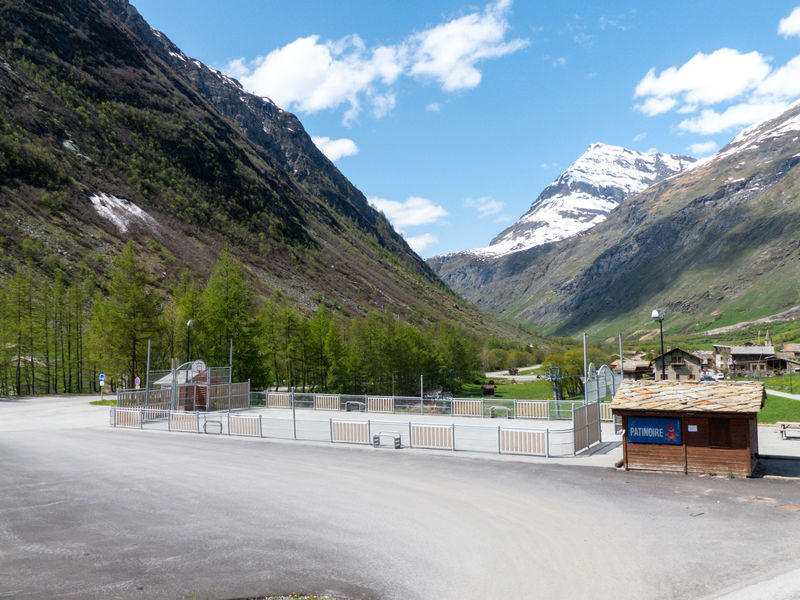 City stade de Bonneval sur Arc