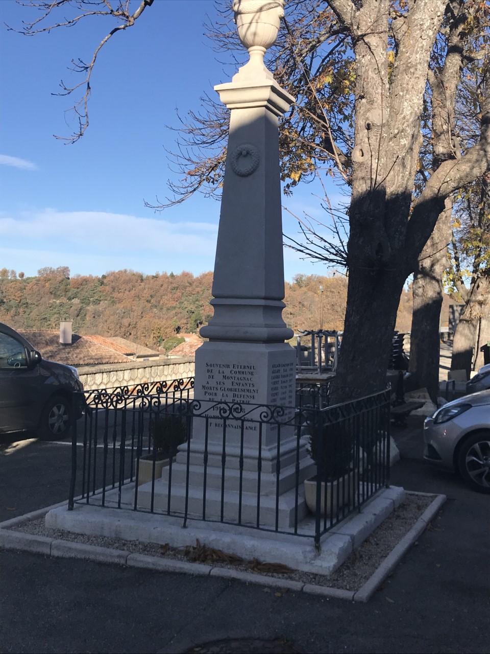 monument aux morts