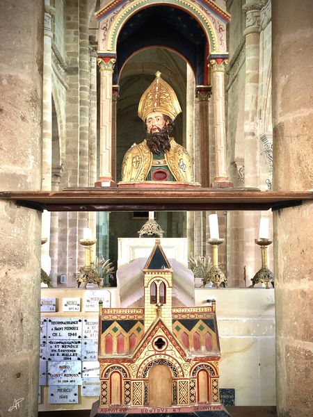 Eglise de Saint-Menoux