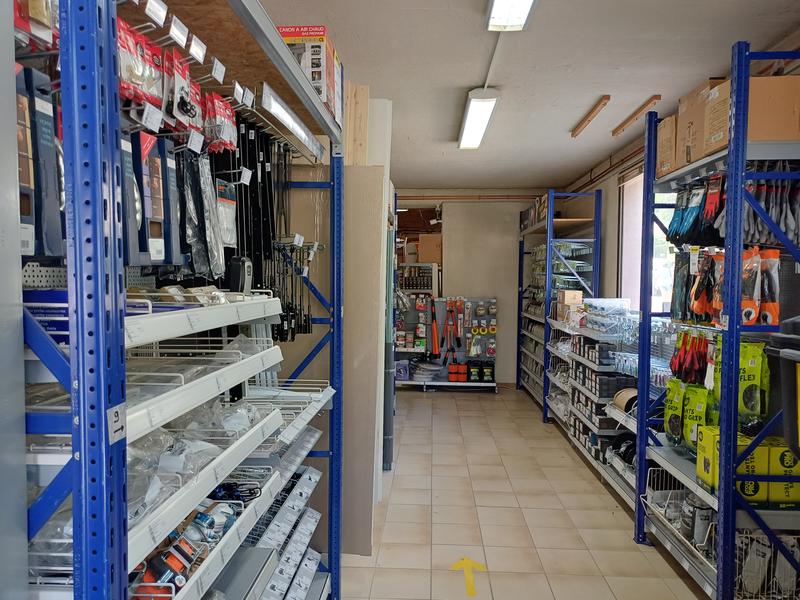 Blanc Matériaux Magasin_Castellane