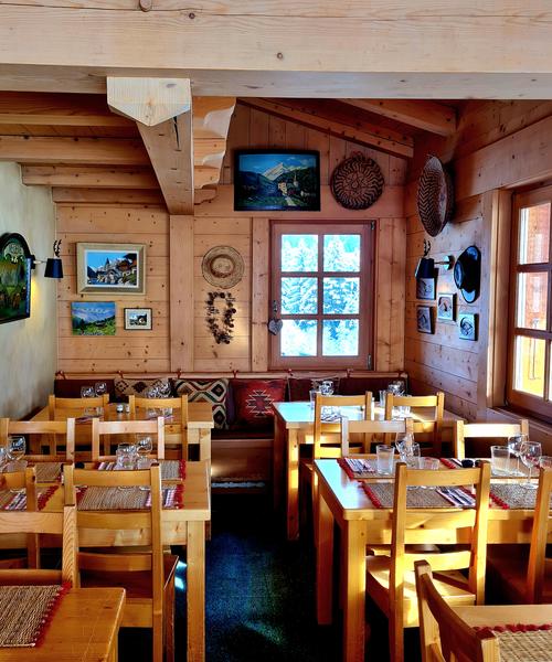 Un intérieur douillet et une cuisine réconfortante