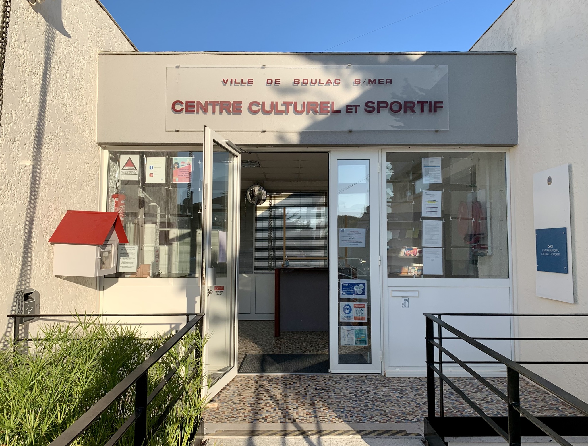 Centre Municipal Culturel et Sportif (cmcs)