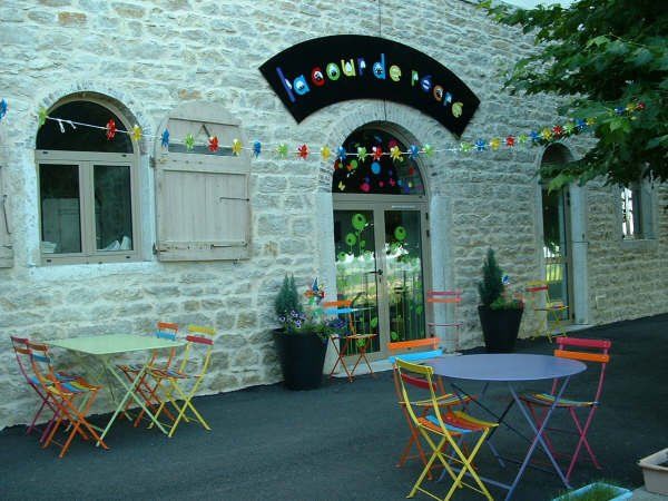 Restaurant la Cour de récré à Saint Martin du Mont