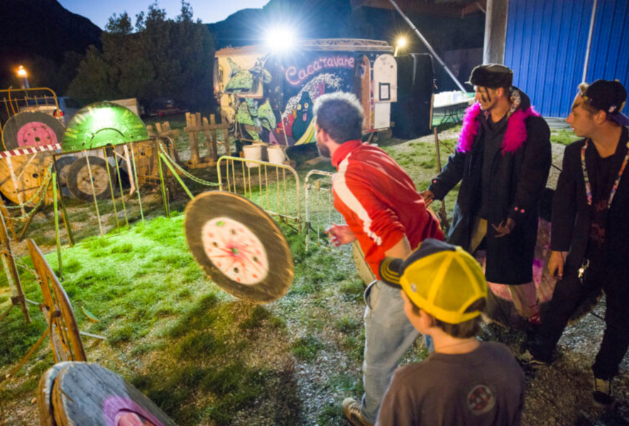 Fête foraine artisanale  - Spectacle Est Dans La Rue_La Toussuire