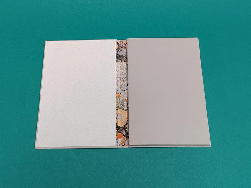 Atelier dinitiation à la reliure suisse