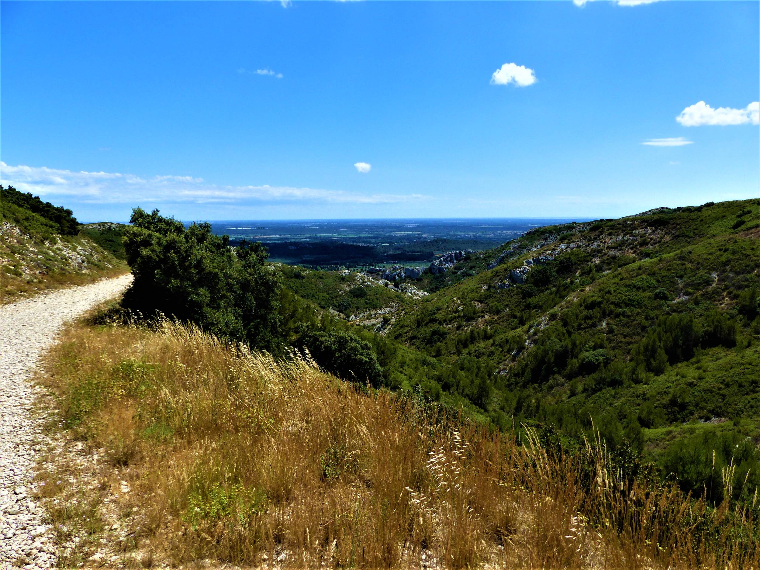 SAINT-RÉMY-DE-PROVENCE - De Saint-Rémy aux Baux — photo 2