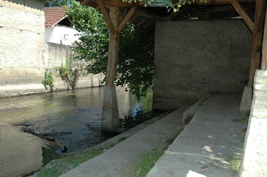 Lavoir Le Bouchage - OTSI Morestel